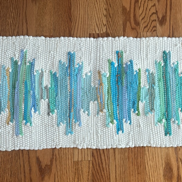 Woven Large Runner - Picture 8 of 12